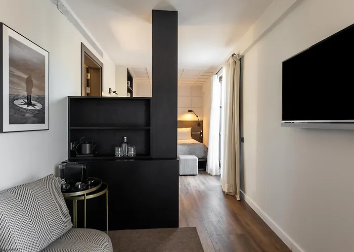 Yurbban Ramblas Boutique Hotel